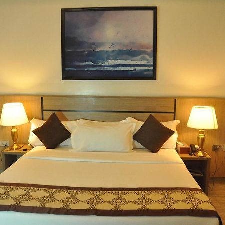 Moz One Executive Guest Rooms Agadez Mobushipe Eksteriør bilde