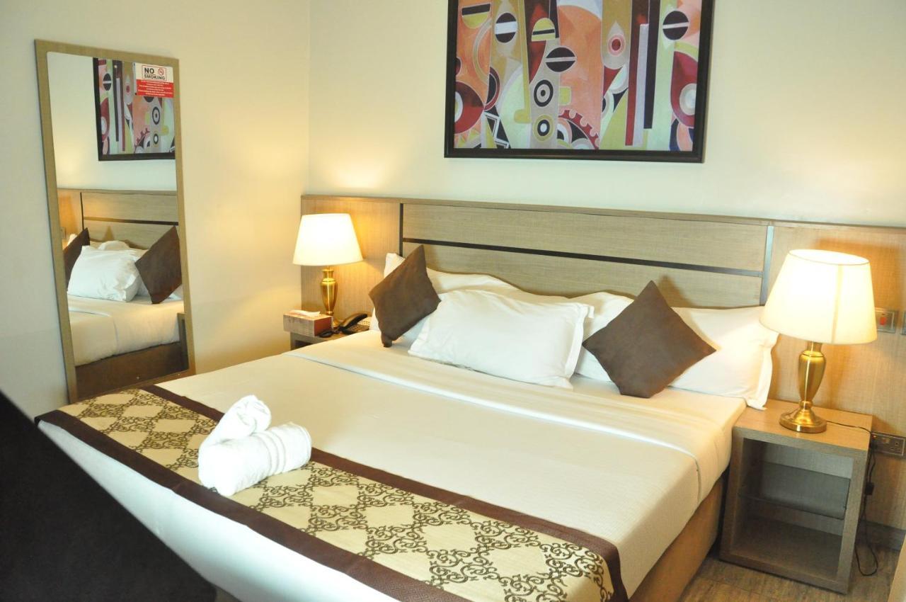 Moz One Executive Guest Rooms Agadez Mobushipe Eksteriør bilde