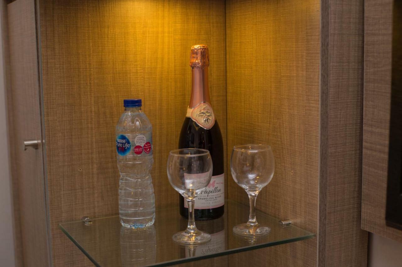 Moz One Executive Guest Rooms Agadez Mobushipe Eksteriør bilde